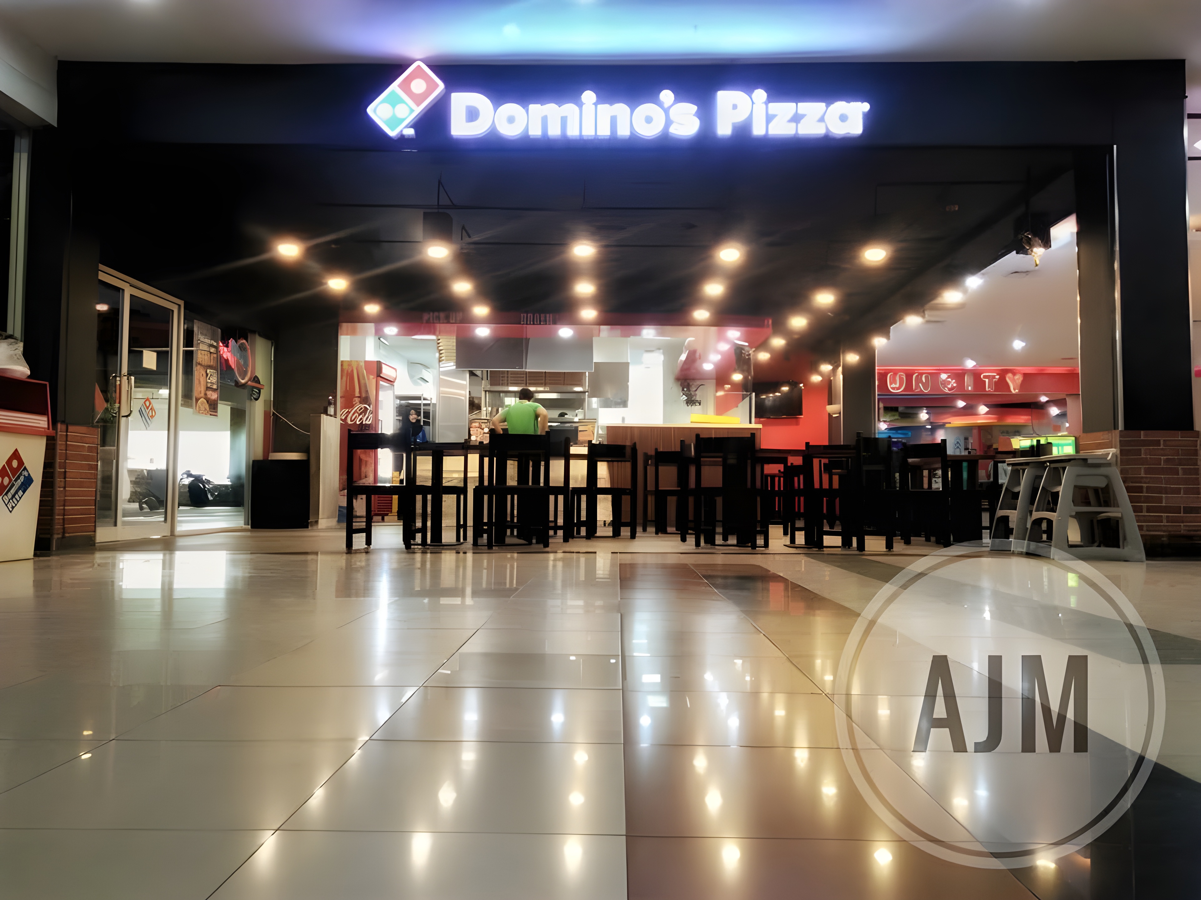 Domino's Pizza Outlet Design